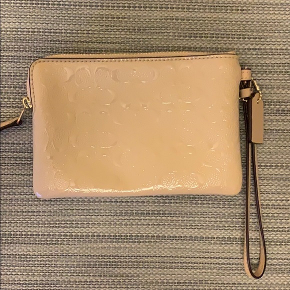 Coach wipeable wristlet - Picture 7 of 8